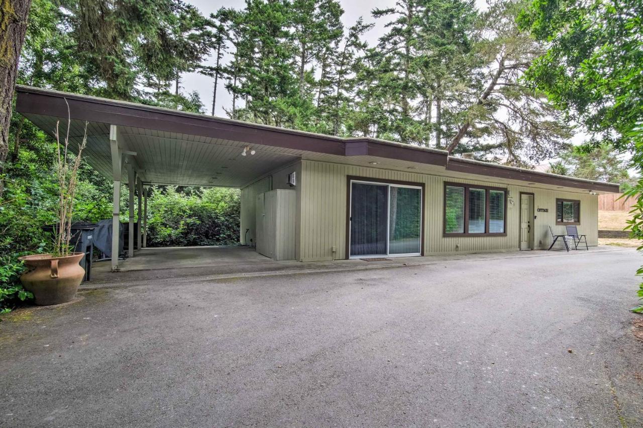 Coos Bay Retreat Less Than 2 Mi To Marina And Casino! エクステリア 写真