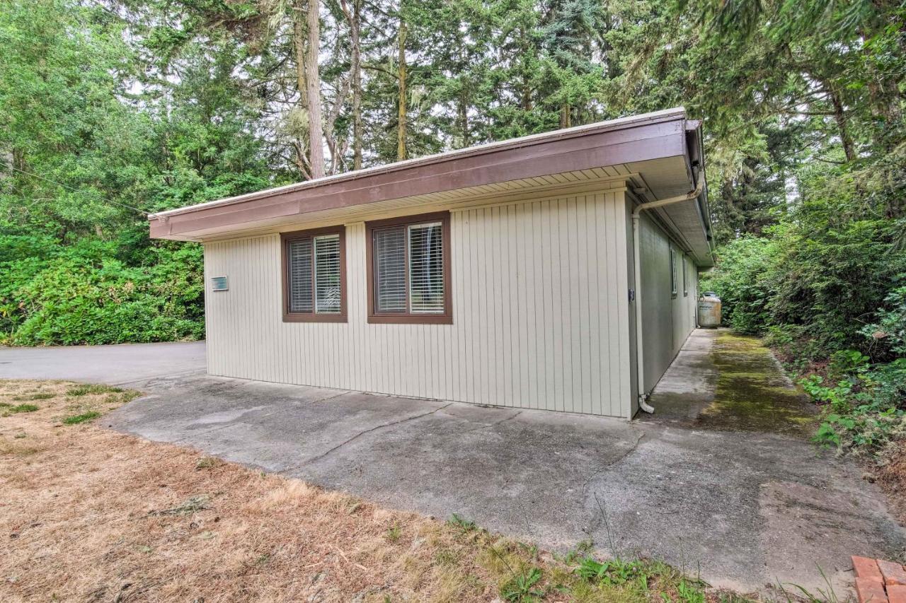 Coos Bay Retreat Less Than 2 Mi To Marina And Casino! エクステリア 写真